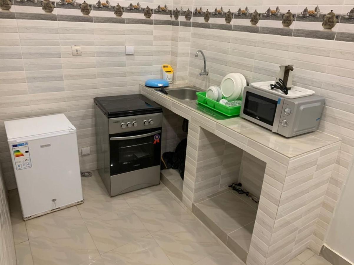 Superbes Appartements Non Loin De Auchan Mermoz Dakar Exterior photo