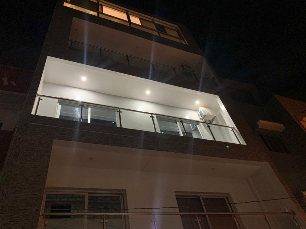 Superbes Appartements Non Loin De Auchan Mermoz Dakar Exterior photo